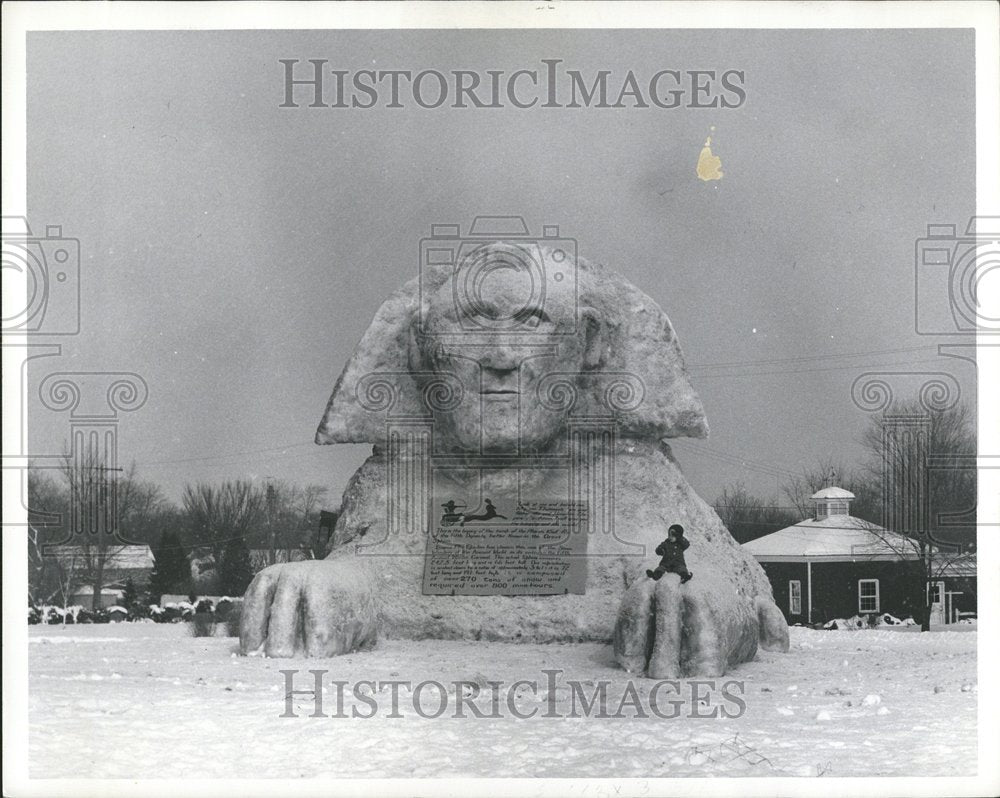 1965 Sphinx Sculpture Snow State Comp - Historic Images