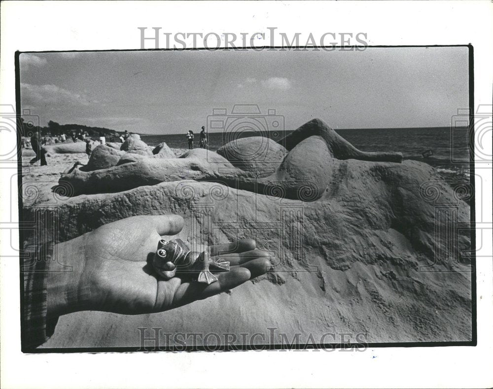 1981 Sand Sculpting Contest Muskegon - Historic Images