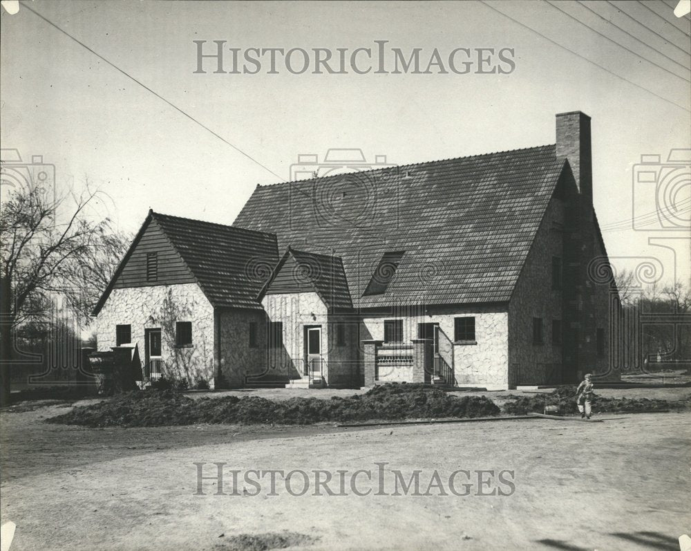 New Club House at Edgebrook - Historic Images
