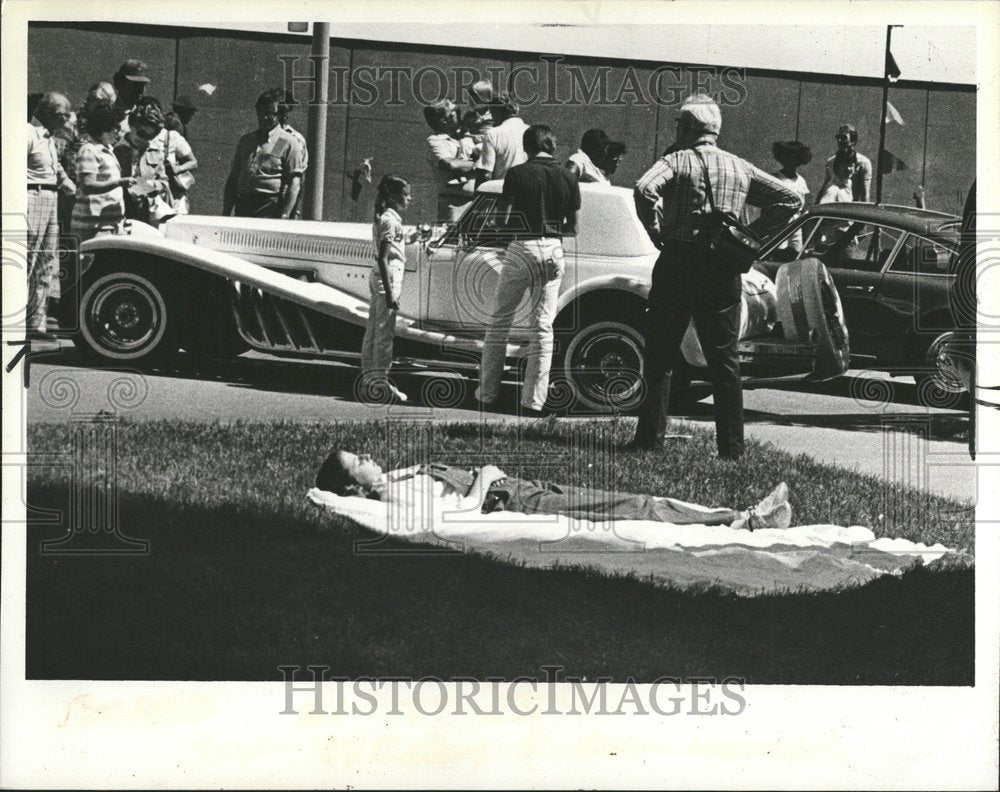 1981 International Freedom Festival Person - Historic Images