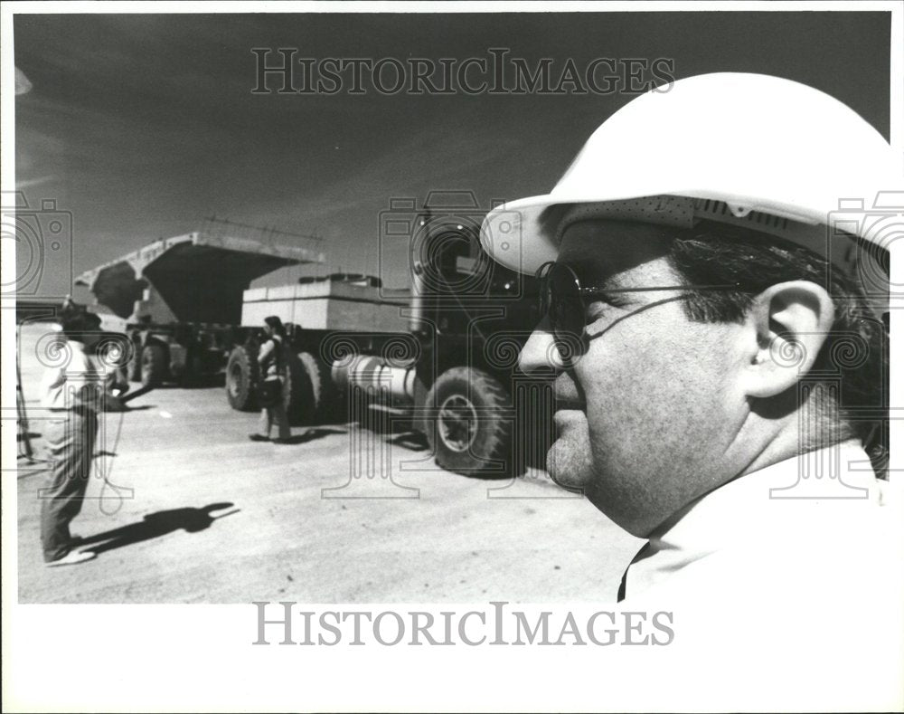 1987 Dir James P Pitz Dave Rodger Worker - Historic Images