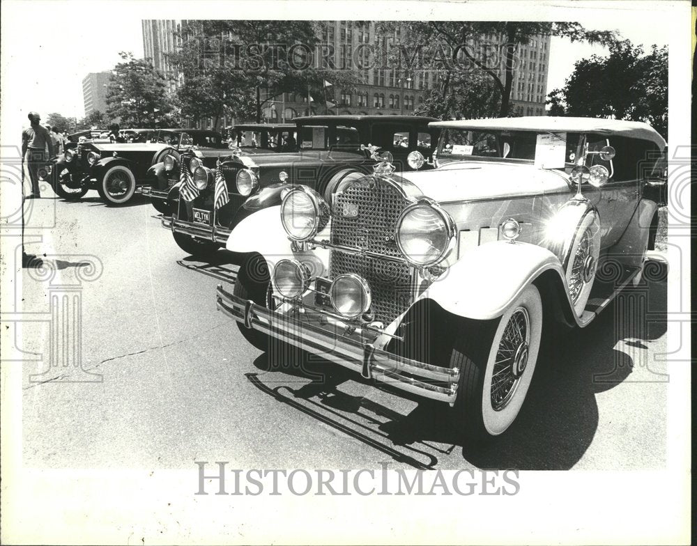 1980 150 Old Car Canada Detroit New center - Historic Images