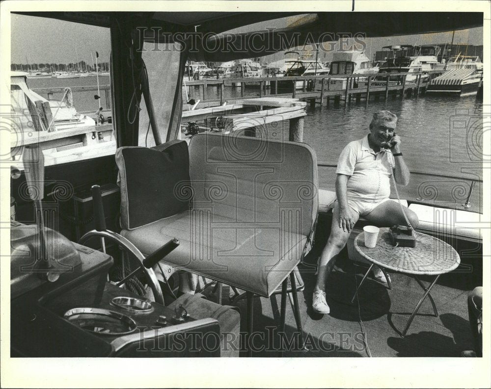 1983 Burnham Harbor Boats Walter Power 100 - Historic Images