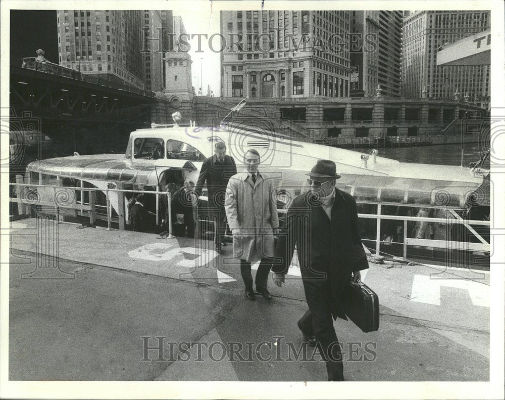 1982 Commuters/Chicago/Riverboat Shuttle - Historic Images