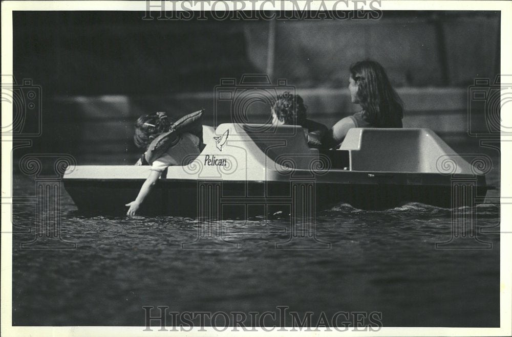 1981 Paddle Boats Lincoln Jackson Park - Historic Images