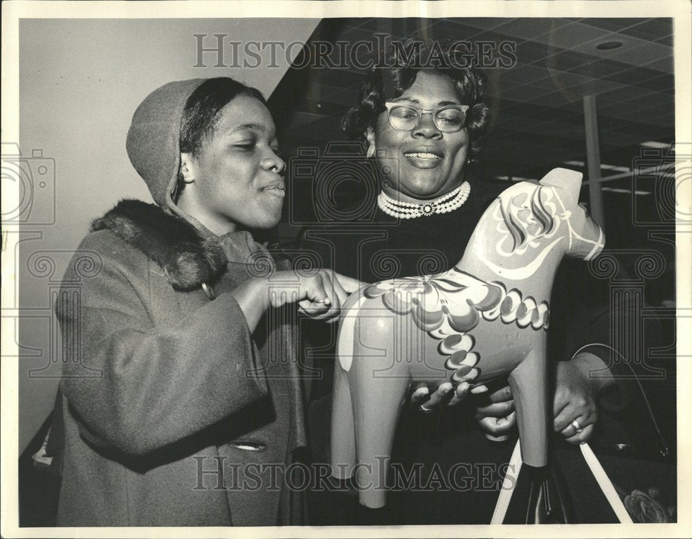1966 Negro Sweden Gwendolyn Huntington Show - Historic Images