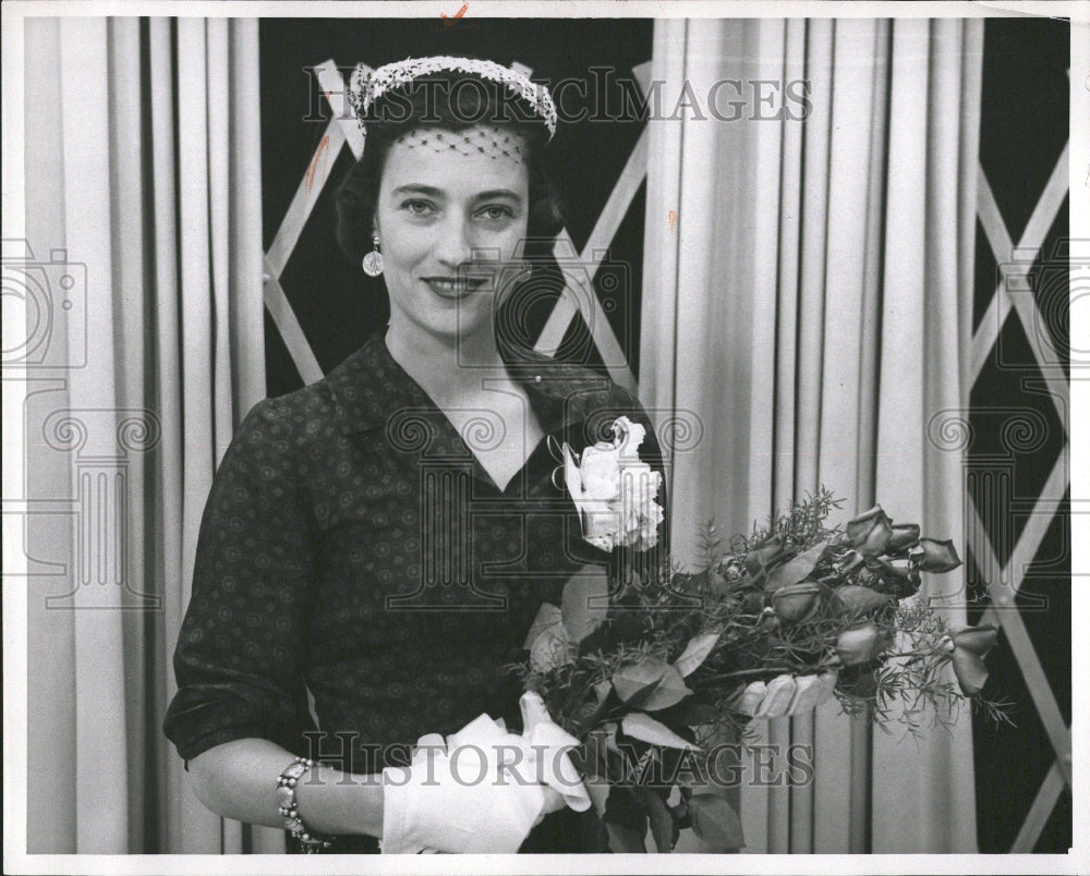 1958 Mrs Barbara Dolan holding bouquet - Historic Images