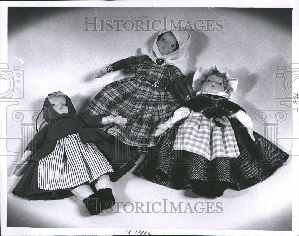 1961 Mirren Barbie Dolls. - Historic Images