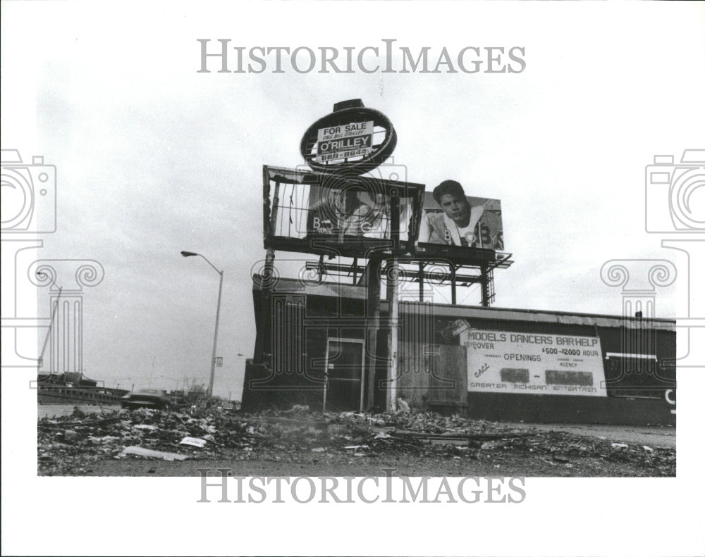 1981 Michigan Highway 8 Mile Road Advertise - Historic Images