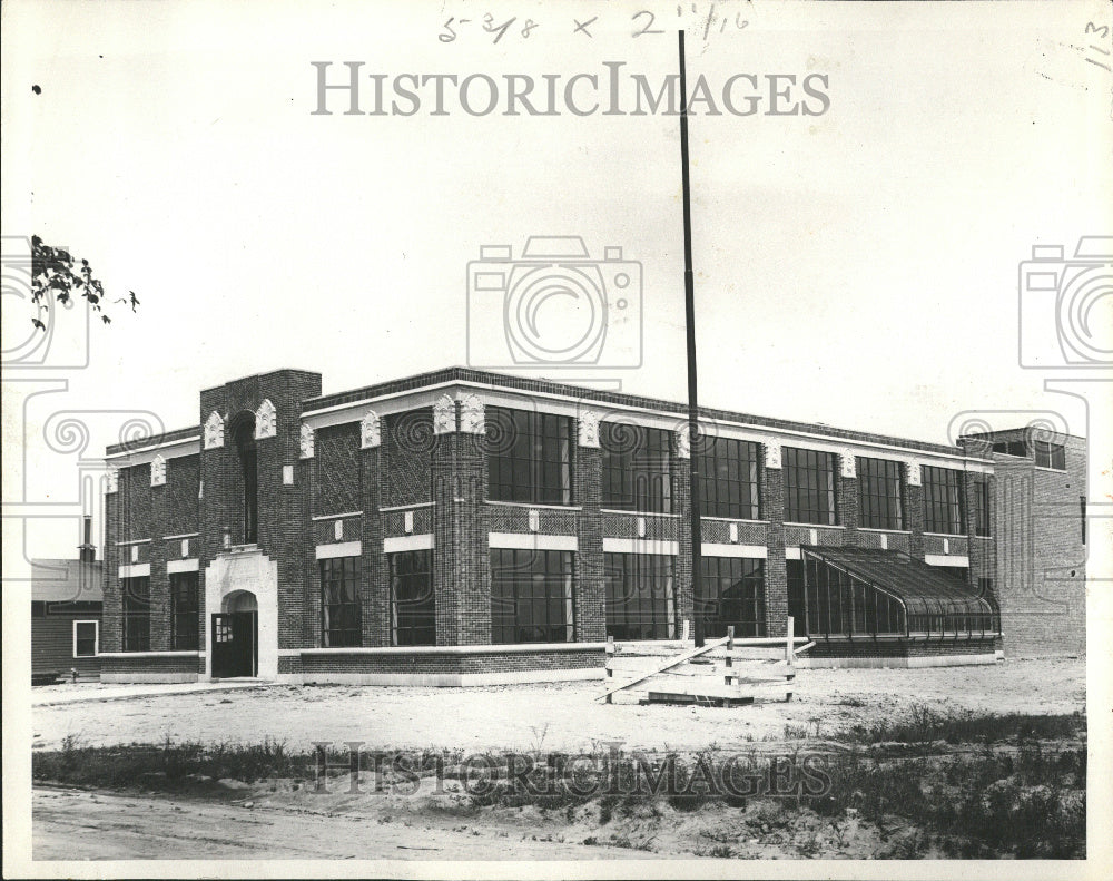 1981 Burbank Elementary School Detroit - Historic Images