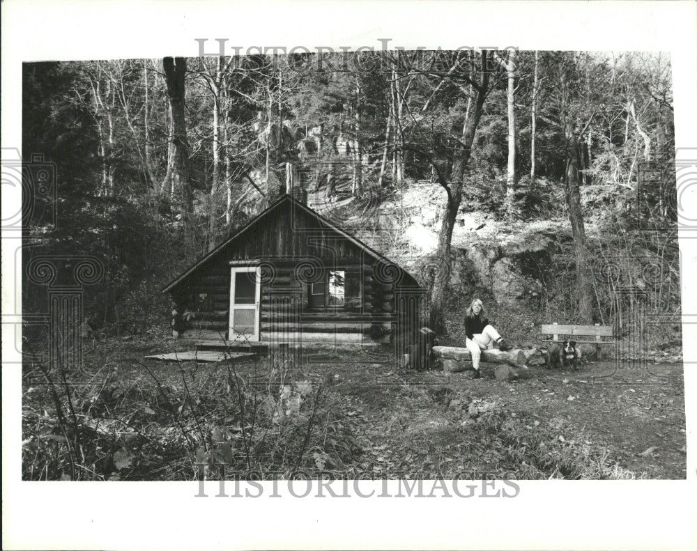 1986 Cabin On Mirror Lake Porcupine Mts - Historic Images