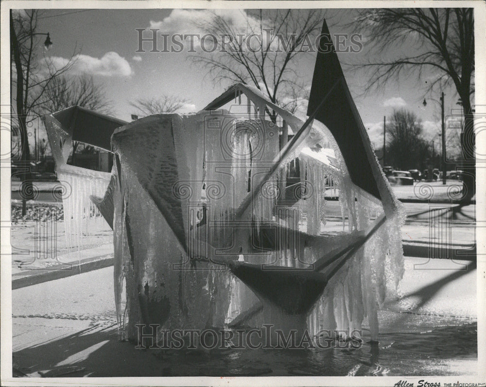 1958 Allen Stross Ice Sculpture Artist - Historic Images