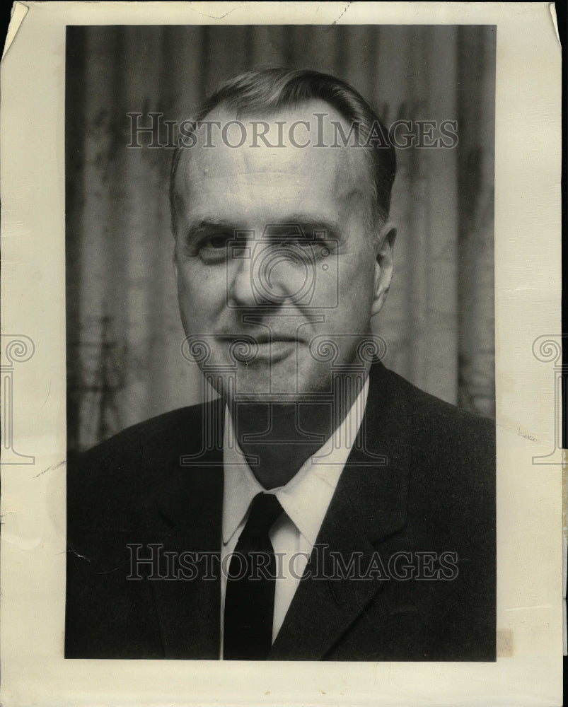 1962 Shell Petroleum President Headshot - Historic Images