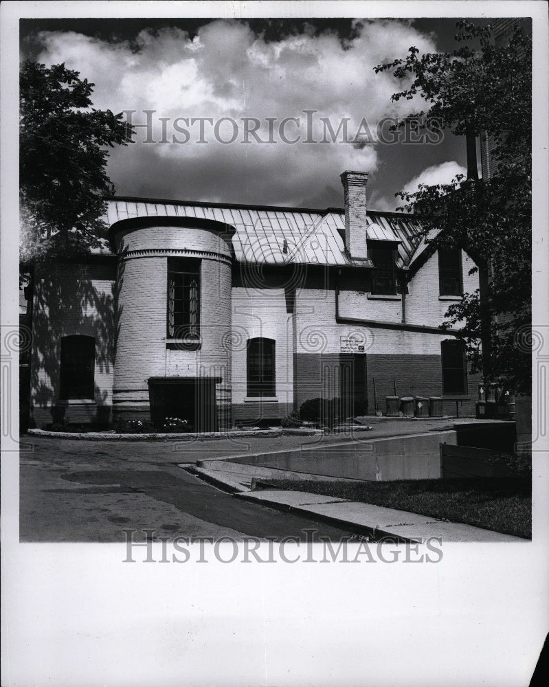 1964 Detroit Historical Museum Offices - Historic Images