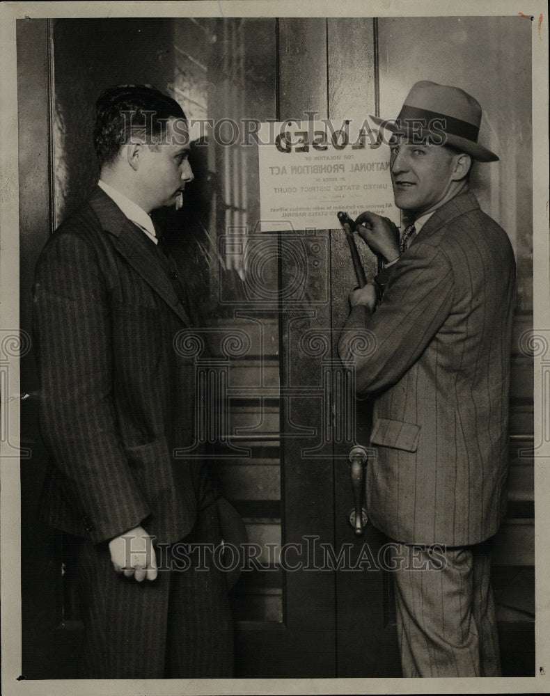 1930 Closed Sign On Detroit Lido Cafe Club - Historic Images