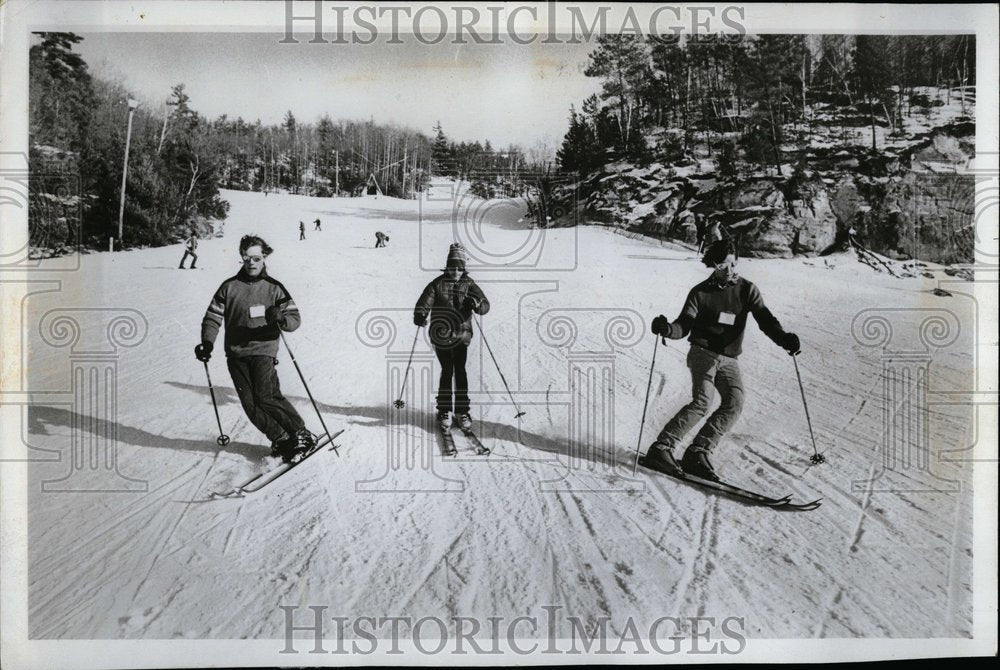 1978 Skiers Sky Line Area Friendship Rock - Historic Images