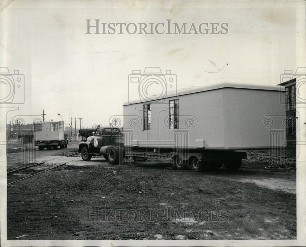 1952 Uni Shelter Housing Motor Trailers - Historic Images