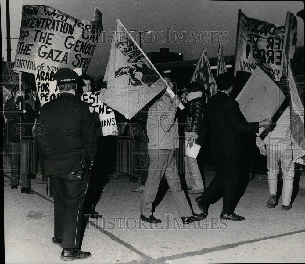 1971 Function Youth Iranian Students Hall - Historic Images