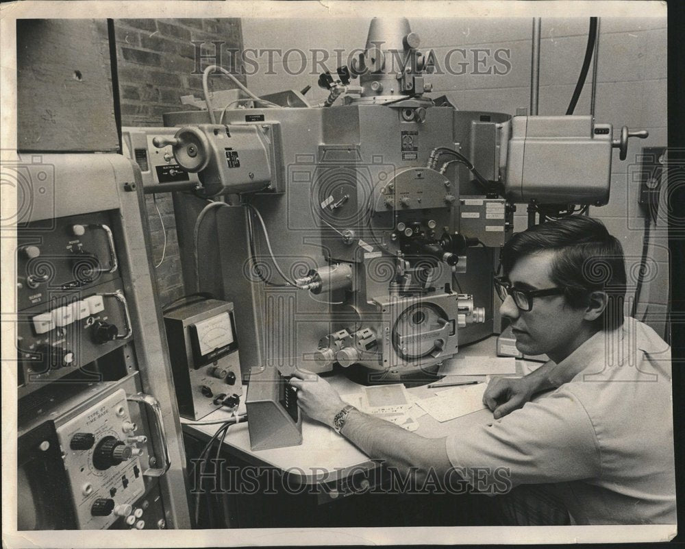 1972 Michael Point Electronics Technician - Historic Images