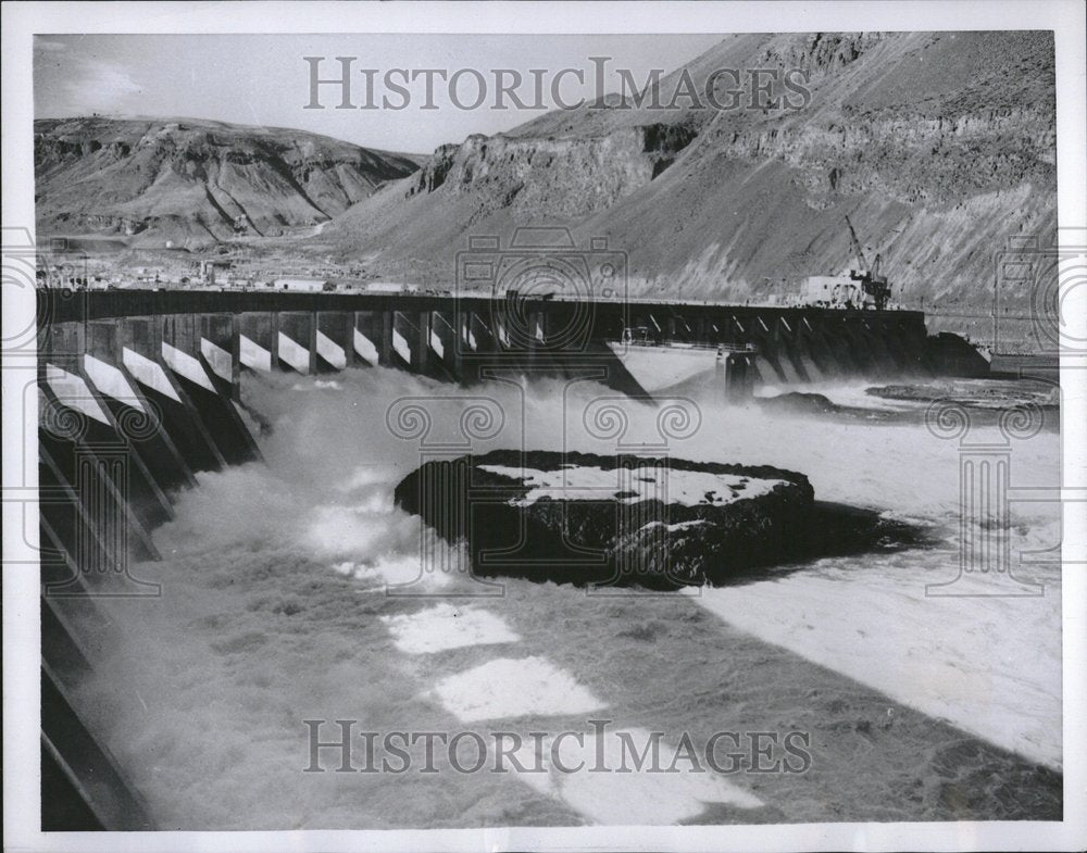 1952 Dam Barrier Water Structure Flood Gate - Historic Images