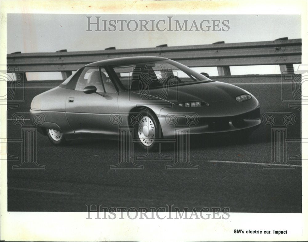 1990 General Motor Corporation Electric Car - Historic Images