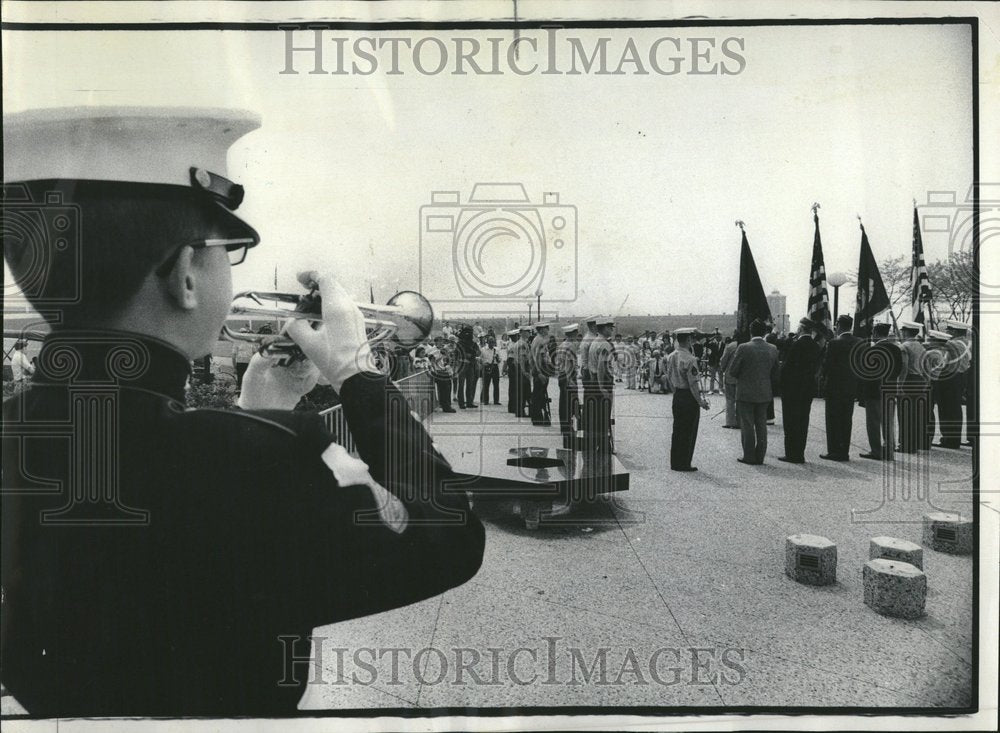 1975 Memorial Day United States Marines Tap - Historic Images