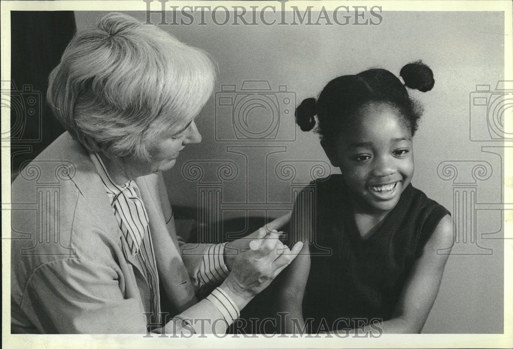 1981 Smiling Bravely Leerica Chandler Nurse - Historic Images