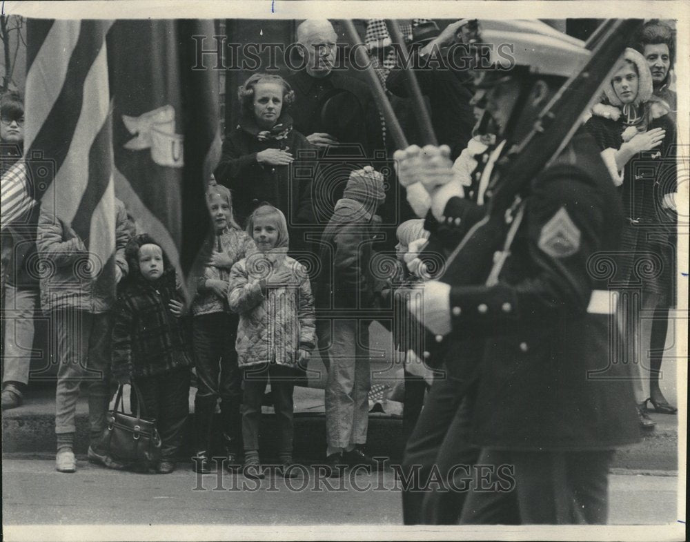 1969 Veterans Day Chicagoan Salute Flags - Historic Images