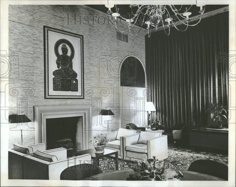 1974 Hotel Look Pace Hampshire House Short - Historic Images