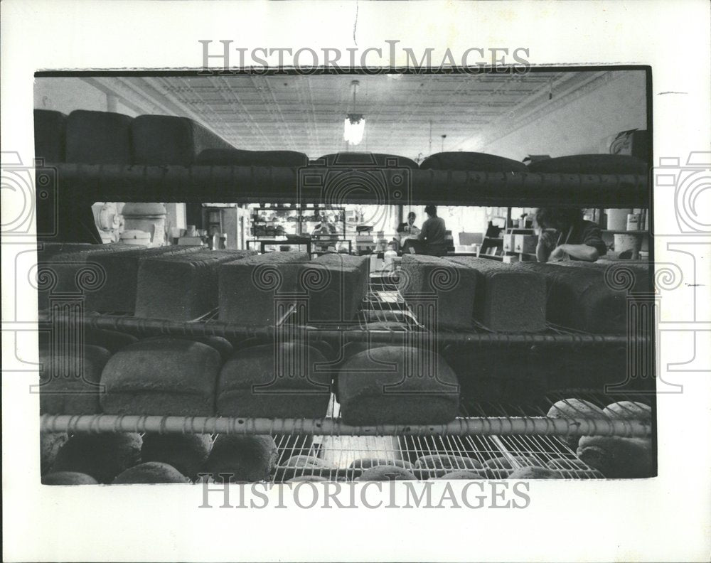 1976 market fish house bread shop - Historic Images