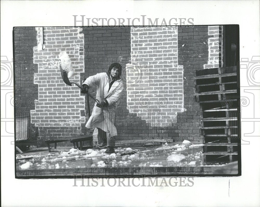 1976 Illinois Microcosm Ice Fish House U.S - Historic Images