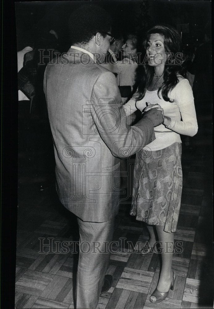 1975 Couple Salsa Dance El Mirador - Historic Images