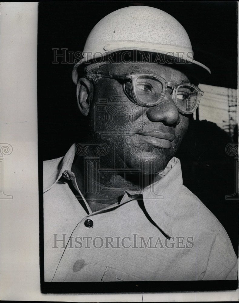 1972 Tom Bryant US Steel Corps Steelworker - Historic Images