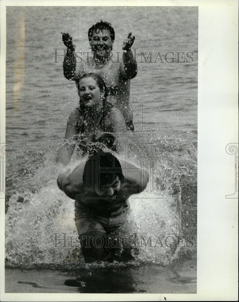 1982 John Dragonas & Becky Broschat Swim - Historic Images