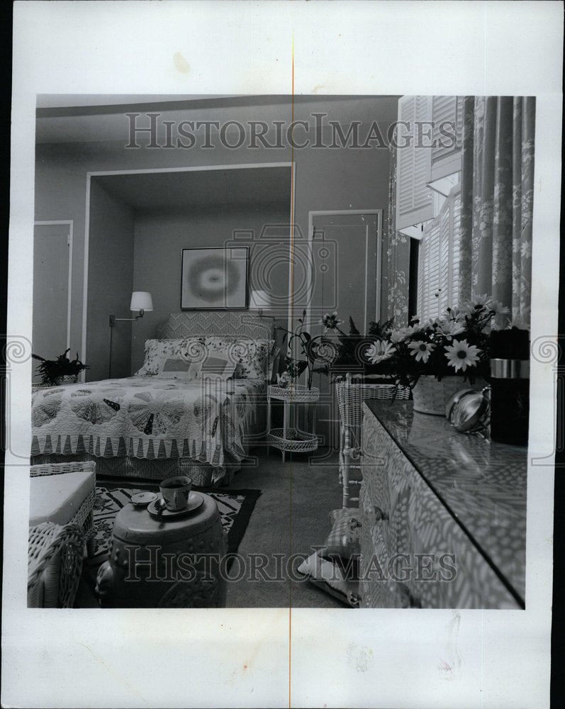 1975 Yellow Walls Bedroom Upholstery White - Historic Images