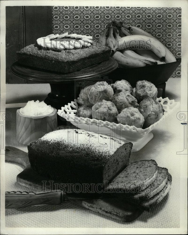 1973 Bananas Coffeecake Muffins Tea Bread - Historic Images