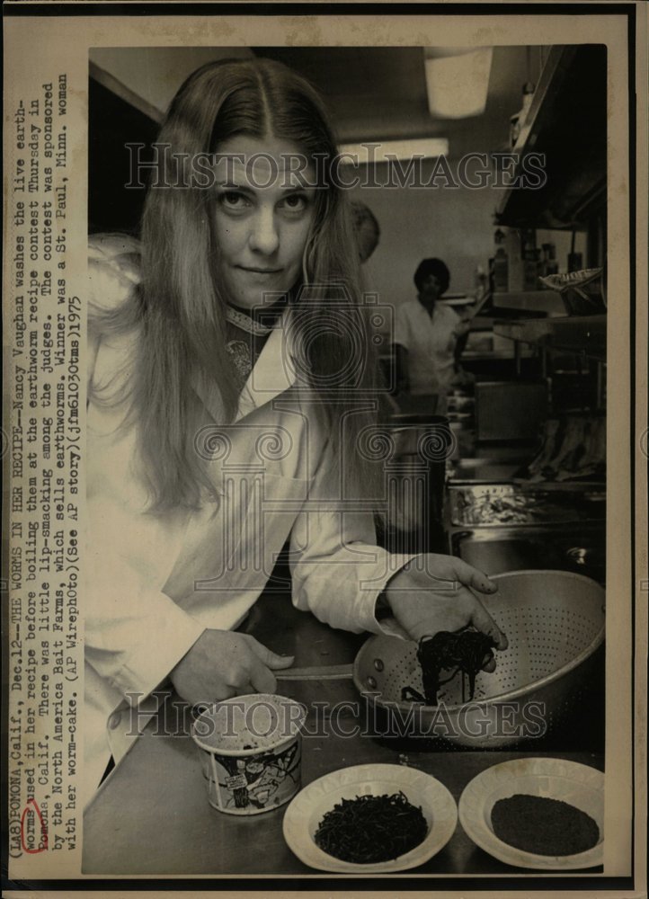 1975 Nancy Vaughan Earthworm Recipe Pomona - Historic Images