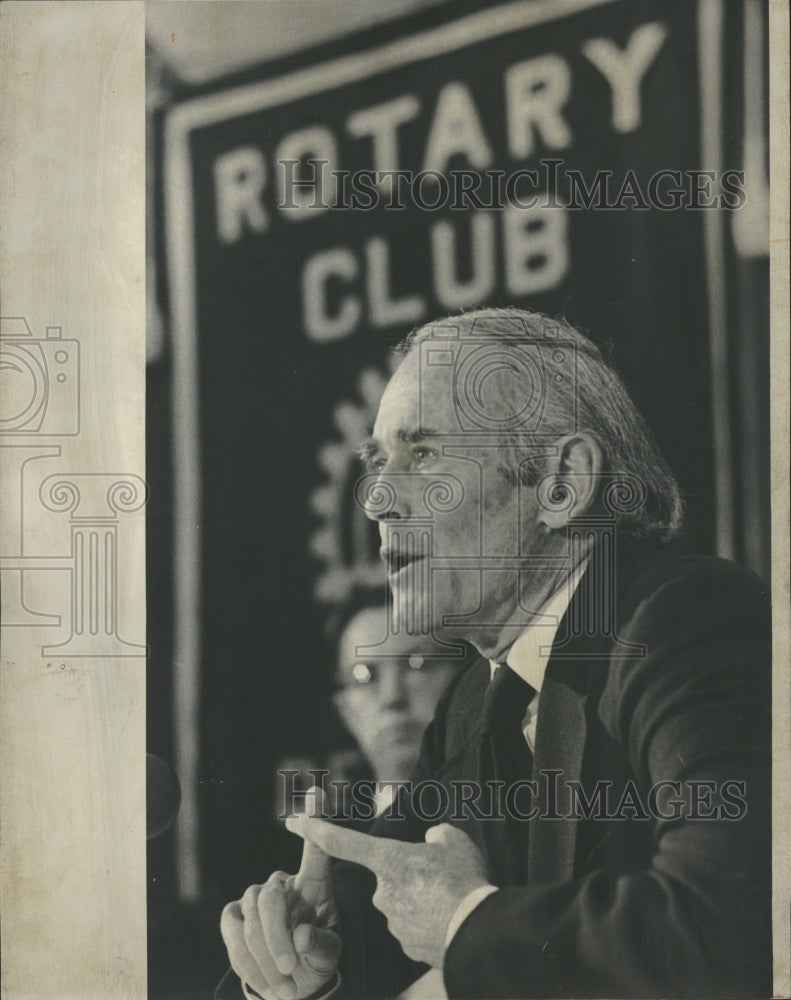 1977 Henry Fonda actor arts activist - Historic Images