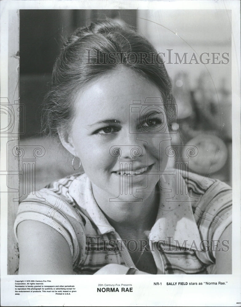 1980 Actress Sall Field Stars In Norma Rae - Historic Images