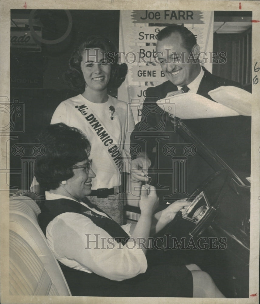 1966 Miss Dynamic Downtown Denver Contest - Historic Images