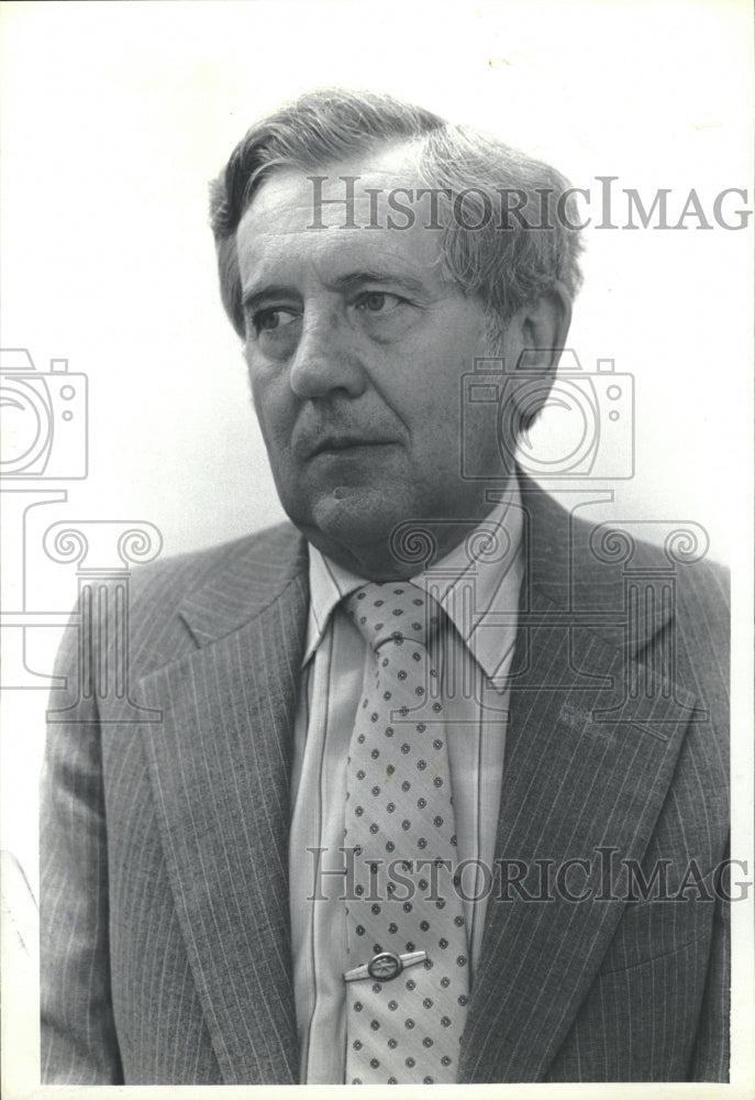 1982 Charles Miller Jeffco Health Director - Historic Images