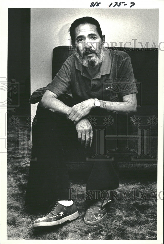 1987 IRS Dispute: Ray Gonzales - Historic Images