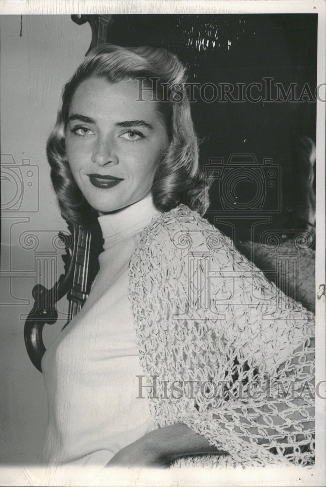 1951 colleen Kay Hutchins Homecoming Queen - Historic Images