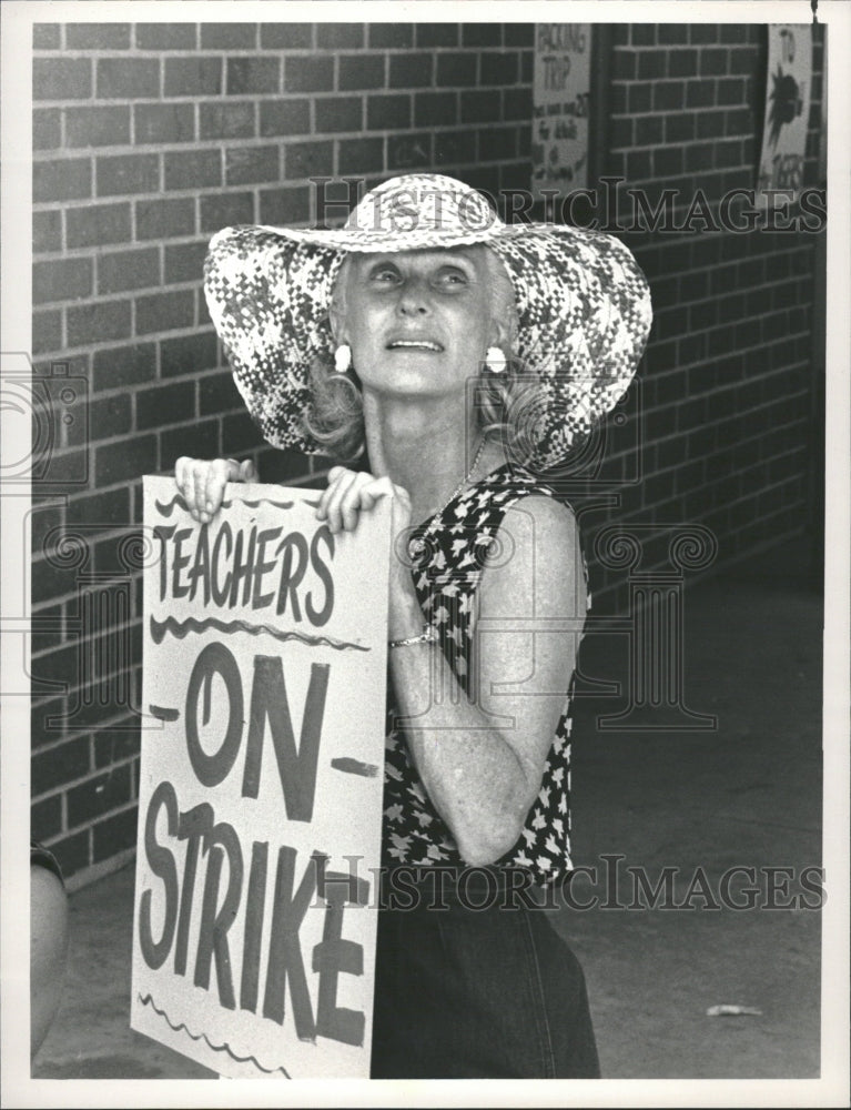 1987 Cloris Leachman American Stage Actress - Historic Images