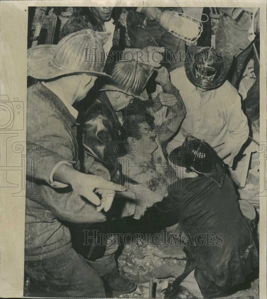 1959 Victim From Tornado Hitting St Louis - Historic Images