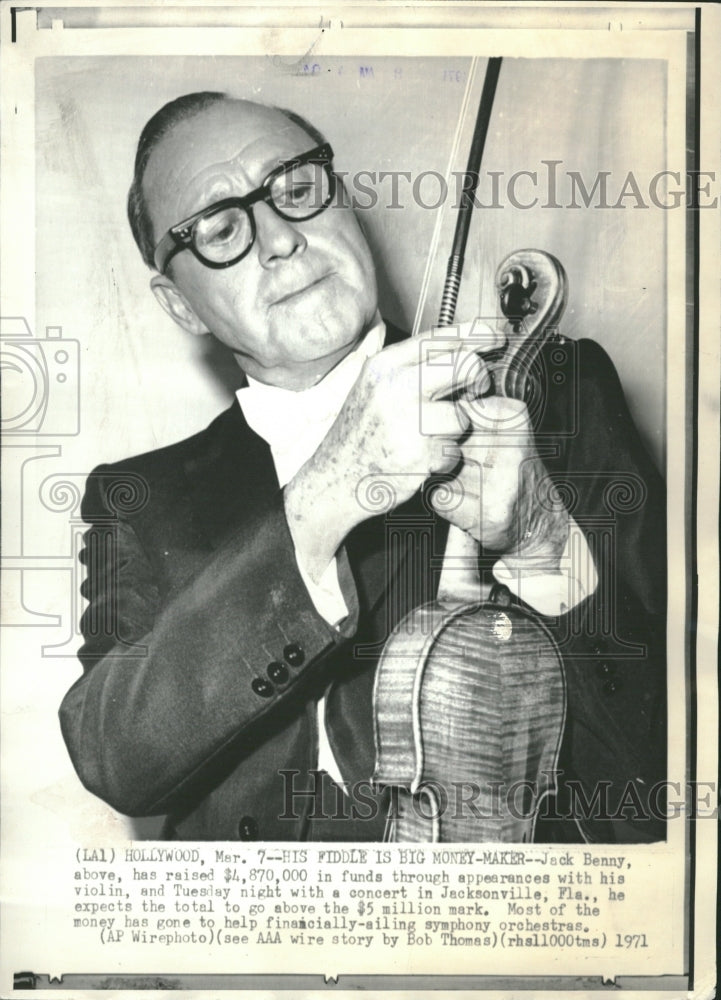 1971 Jack Benny Violin Ailing Orchestras - Historic Images