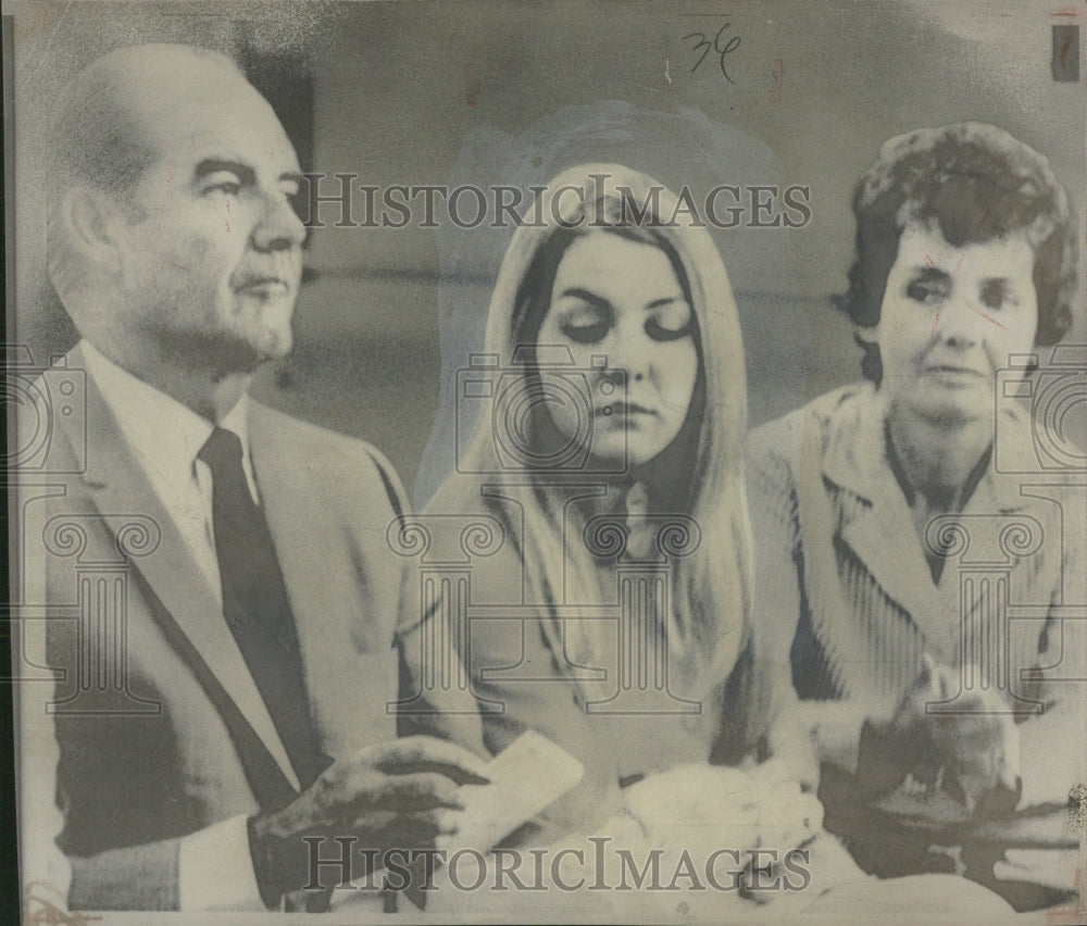 1968 George McGovern U S Senator Family - Historic Images