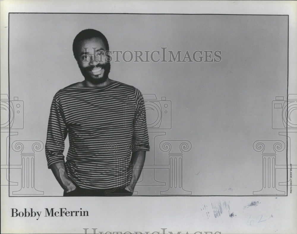 1986 Bobby McFerrin, jazz pianist. - Historic Images