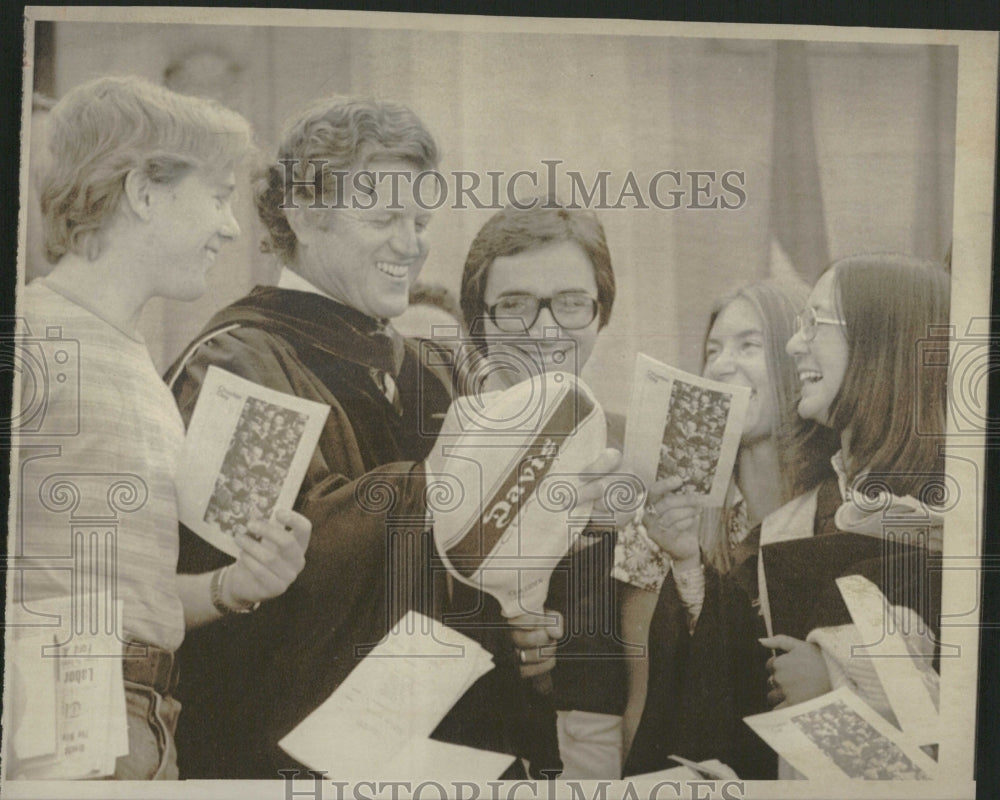 1975 Senator Ted Kennedy UC Berkeley - Historic Images