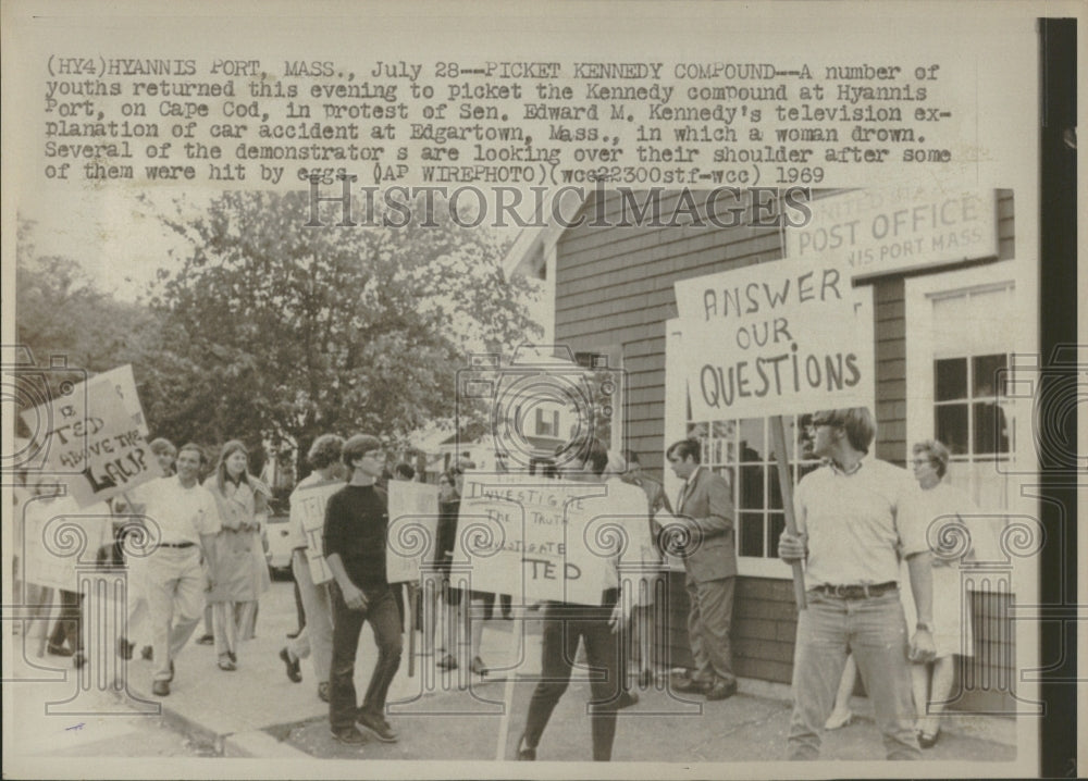 1969 Picket Kennedy Compound - Historic Images